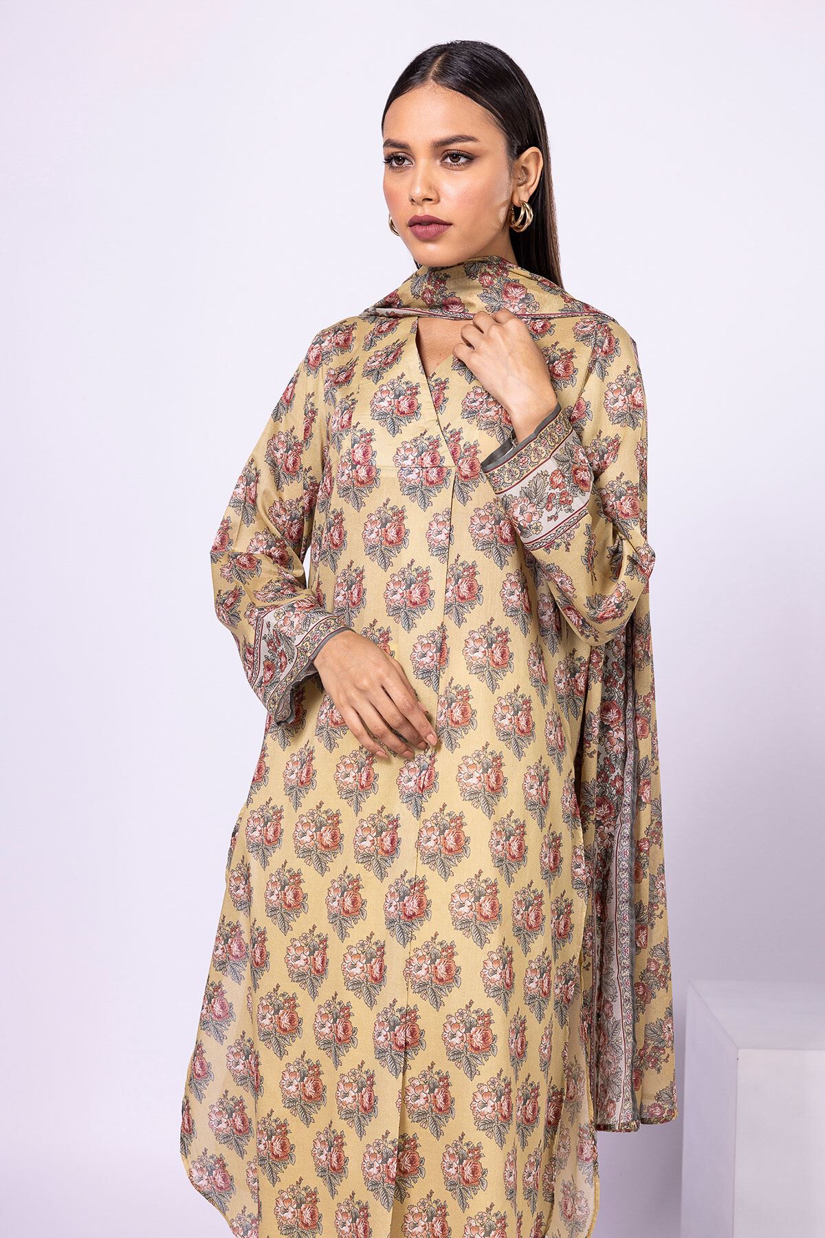 Khadi suit deals dupatta price