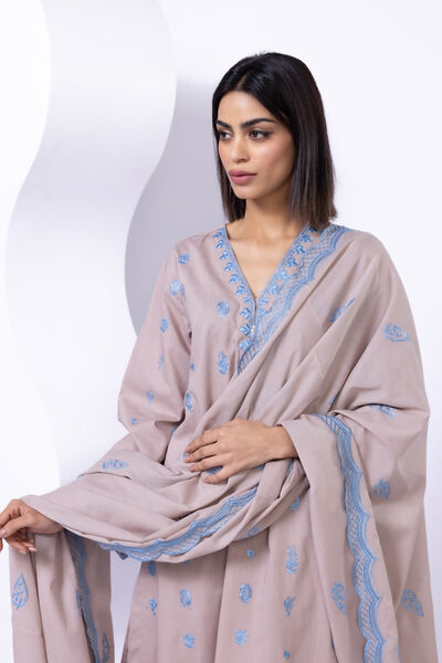 Embroidered | Slub lawn | Dupatta | USD 25.00