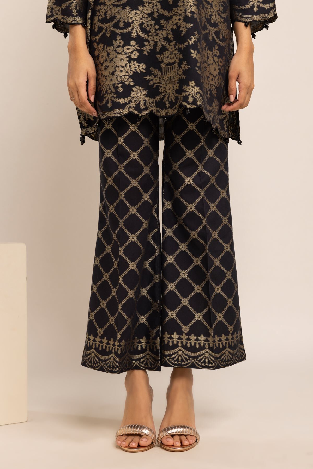 Khaadi trousers clearance