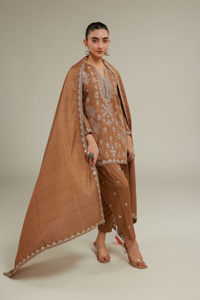 Embroidered | Polyester Silk | Embroidered Formal Dupatta | USD 20.00