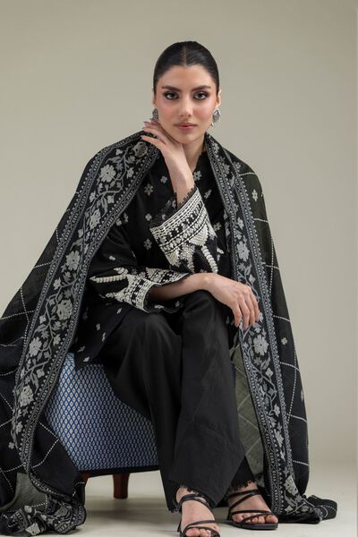 Embroidered | Lawn | Black Lawn Dupatta | USD 25.00