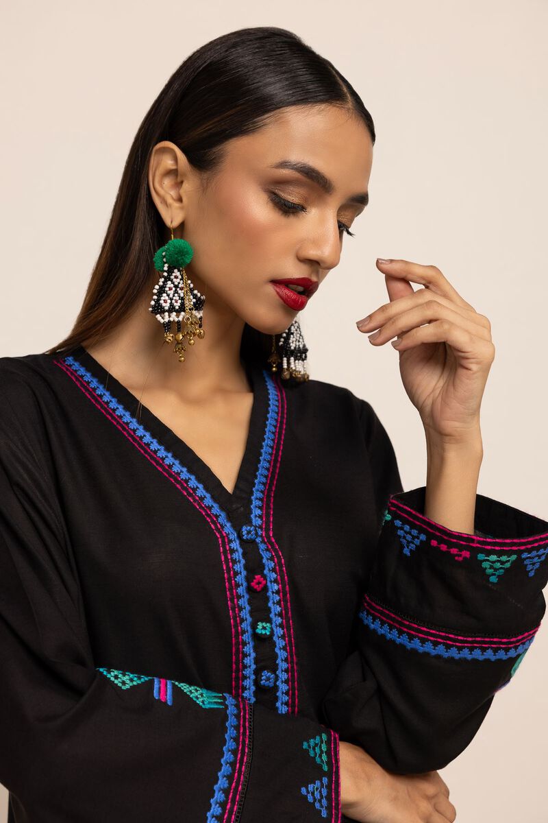  | Kurta | Embroidered | null
