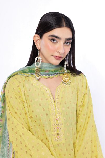 Dyed | Jacquard | Fabrics 3 Piece | USD 65.00