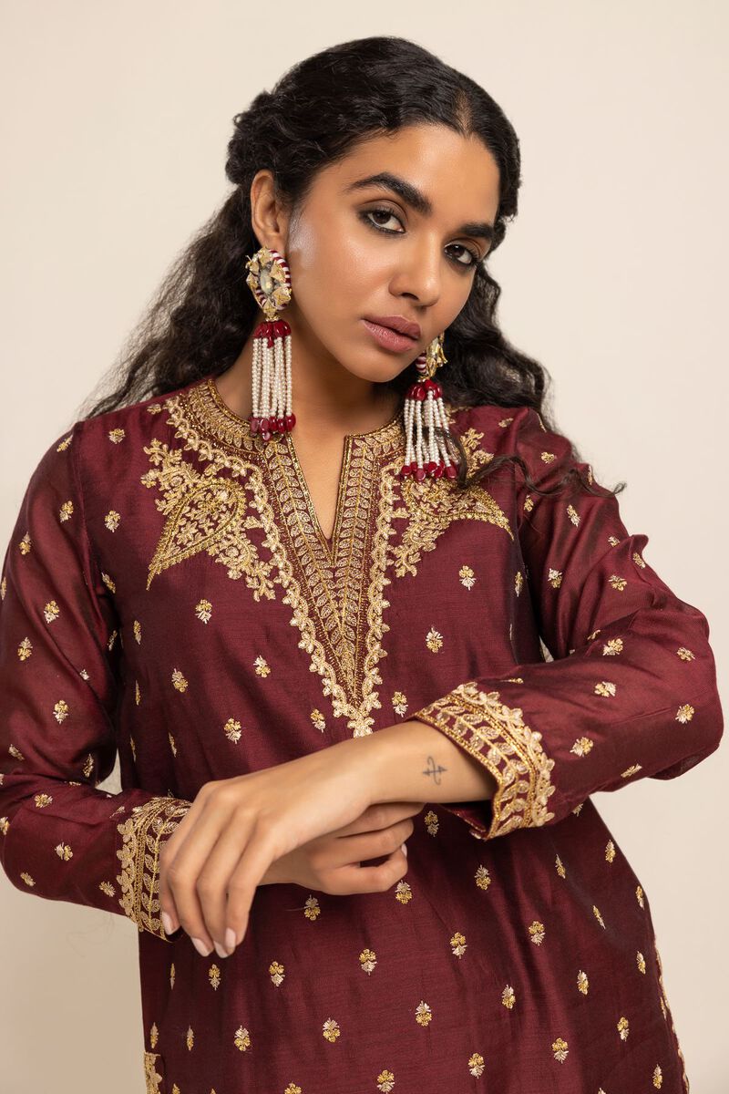  | Kurta | Embroidered | null