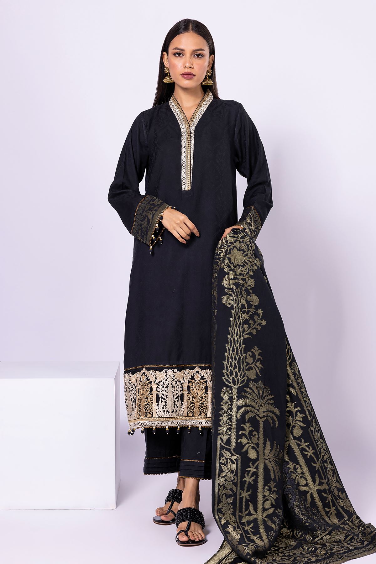 Buy Fabrics 3 Piece | 18.00 USD | 1001763258 | Khaadi Global