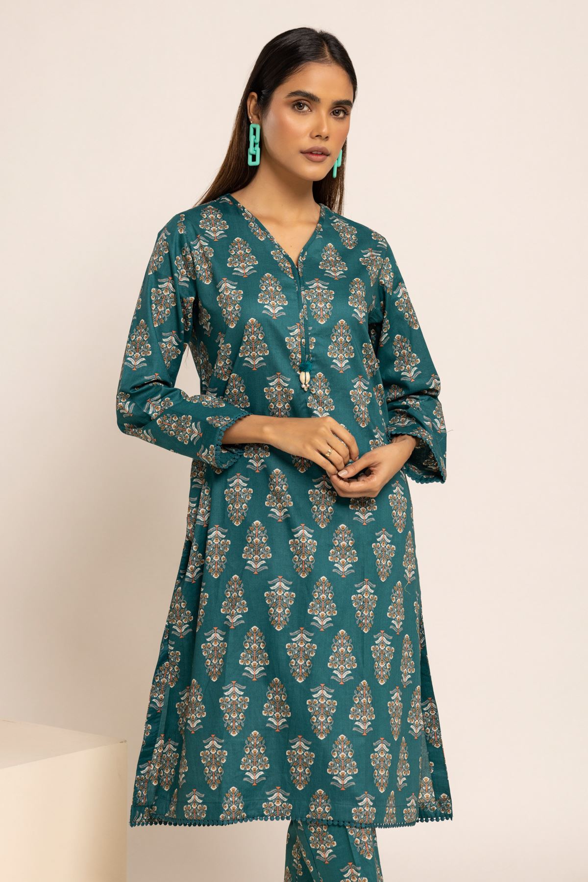 Buy Kurta | 6.00 USD | 1001801805 | Khaadi Global